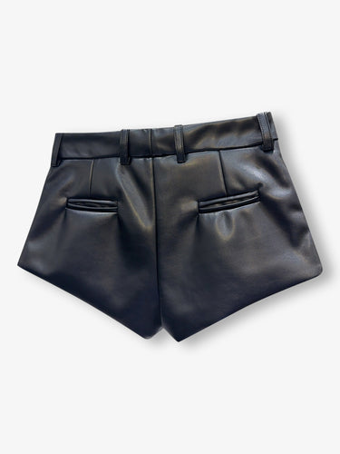 Seaside short