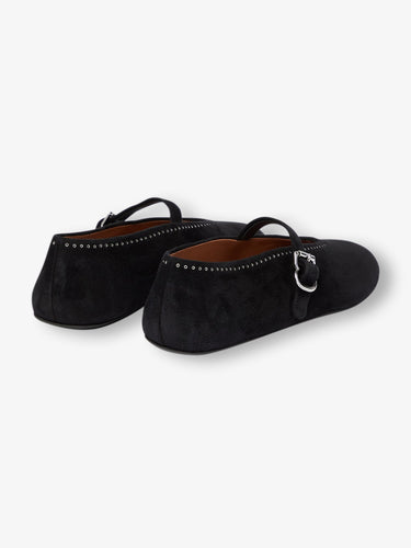Downtown shoes